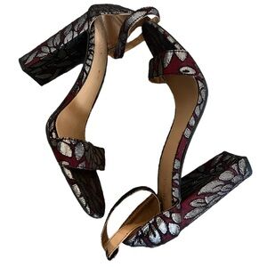 Merona Black and Red Floral Heels